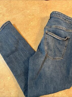 Women’s hi rise straight leg Blue Denim Jeans - Comfortable Everyday Fit